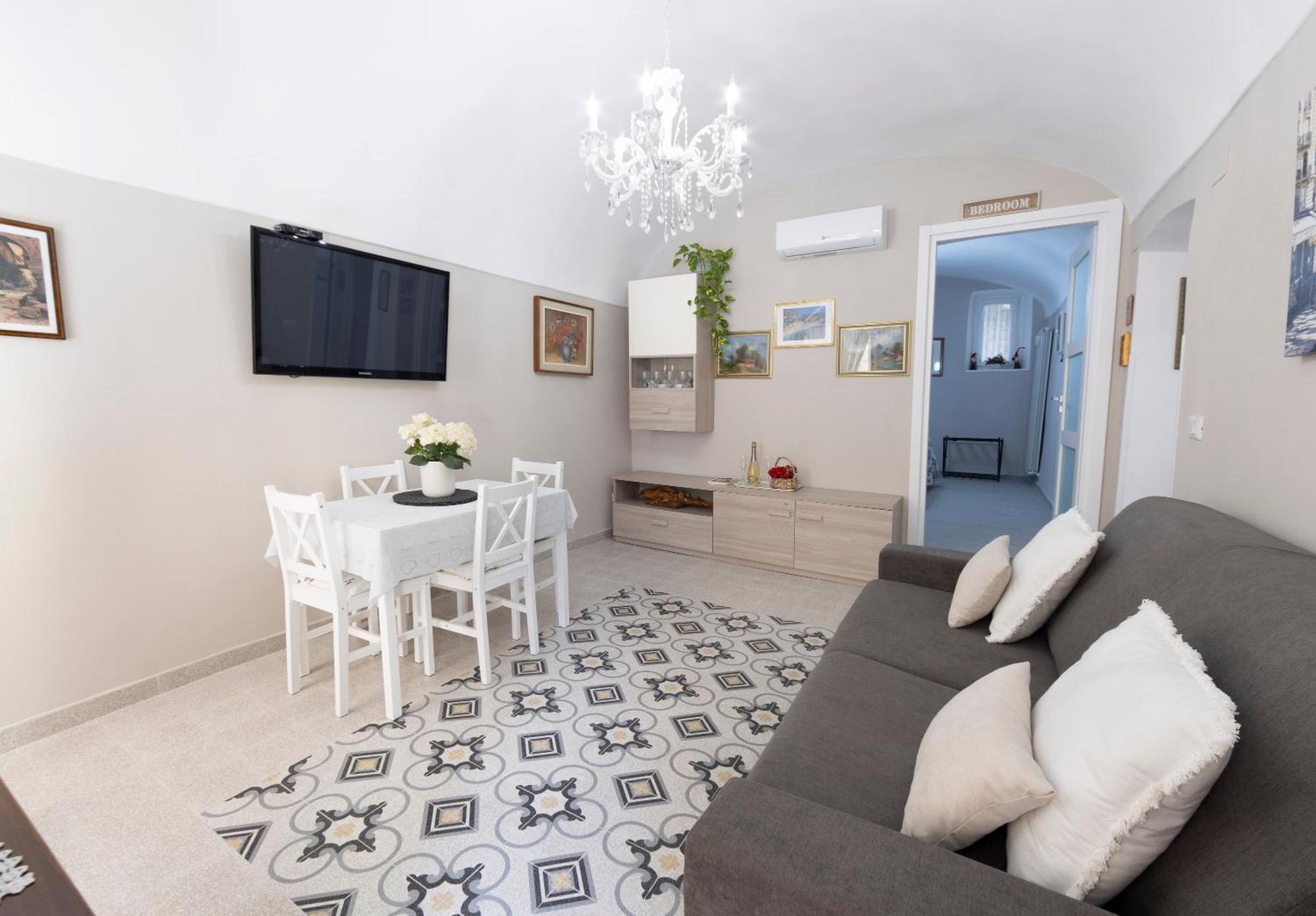 Menotti Holiday House Sanremo Esterno foto